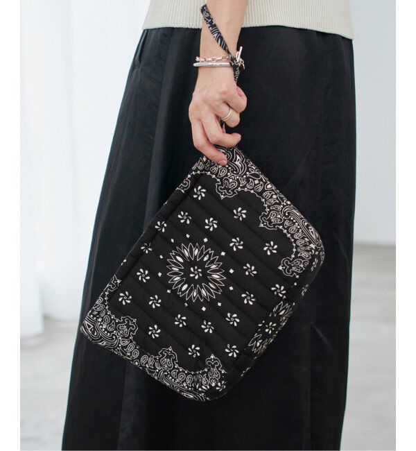 IENA「MALUS/マリュス BANDANA QUILTING POUCH ポーチ」|ポーチ|ブラック