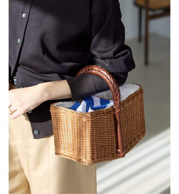 IENA「《予約》A VACATION/ア ヴァケーション 別注 SEESAW RTN S バッグ 26SS-A112」|ハンドバッグ|キャメル