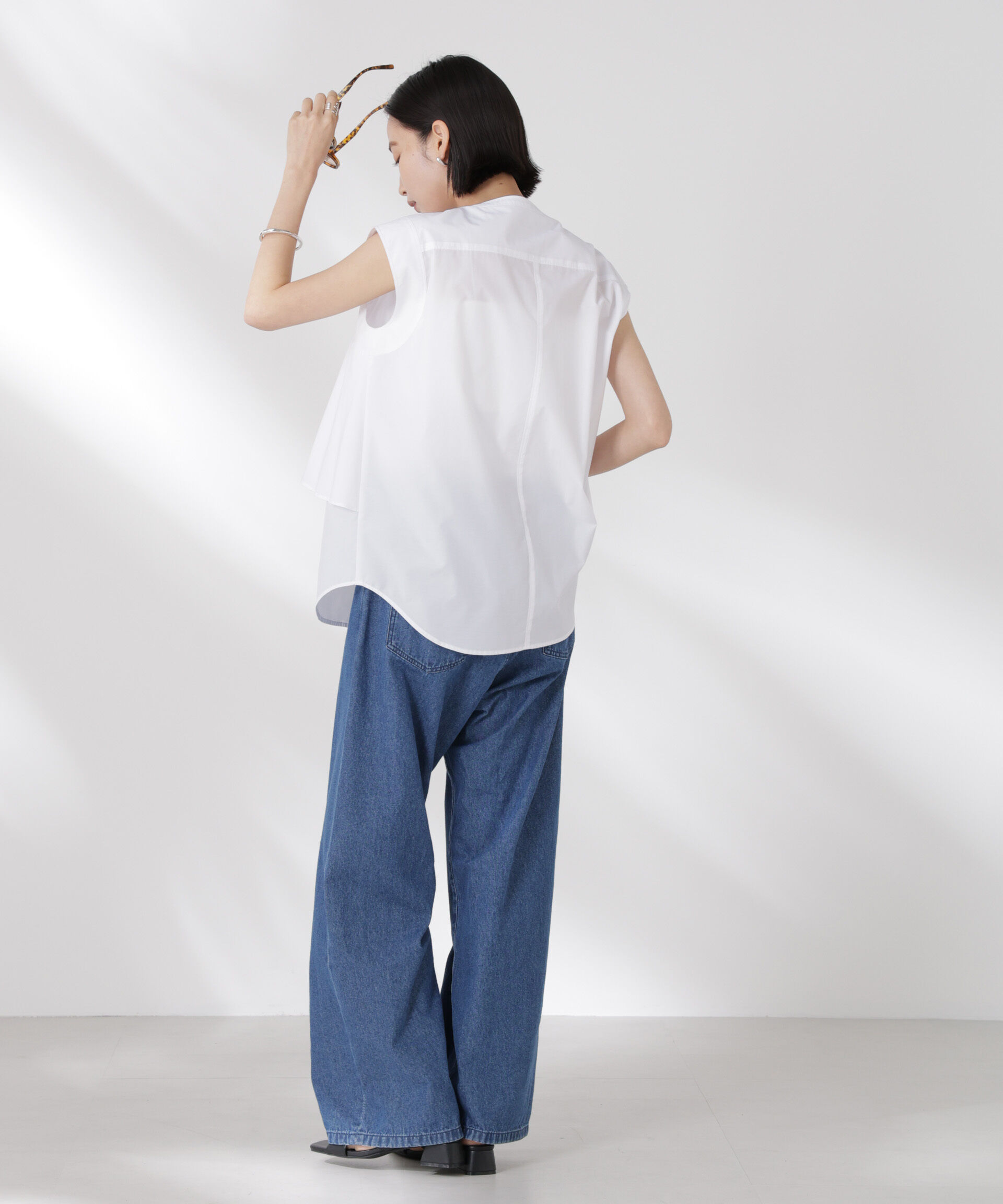 nano･universe「フロントフレアケープカラーノースリーブシャツ」|シャツ・ブラウス|