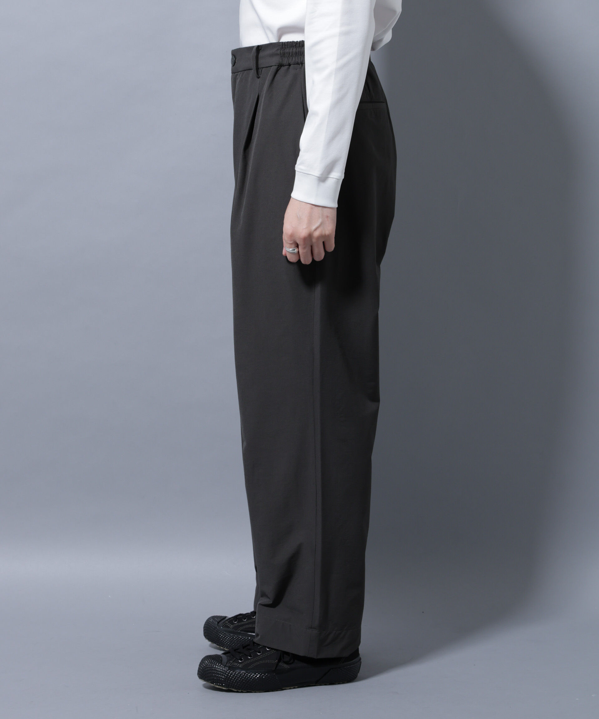 nano･universe「ストレッチワイドイージーパンツ(セットアップ可)」|チノ|