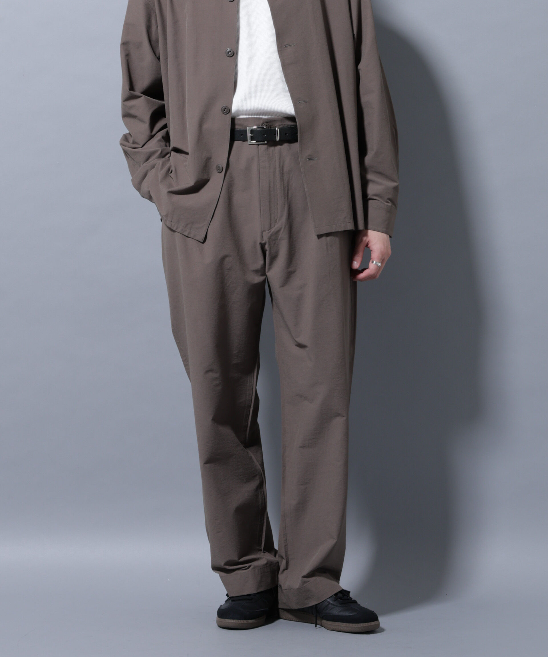 nano･universe「ストレッチワイドイージーパンツ(セットアップ可)」|チノ|ブラウン