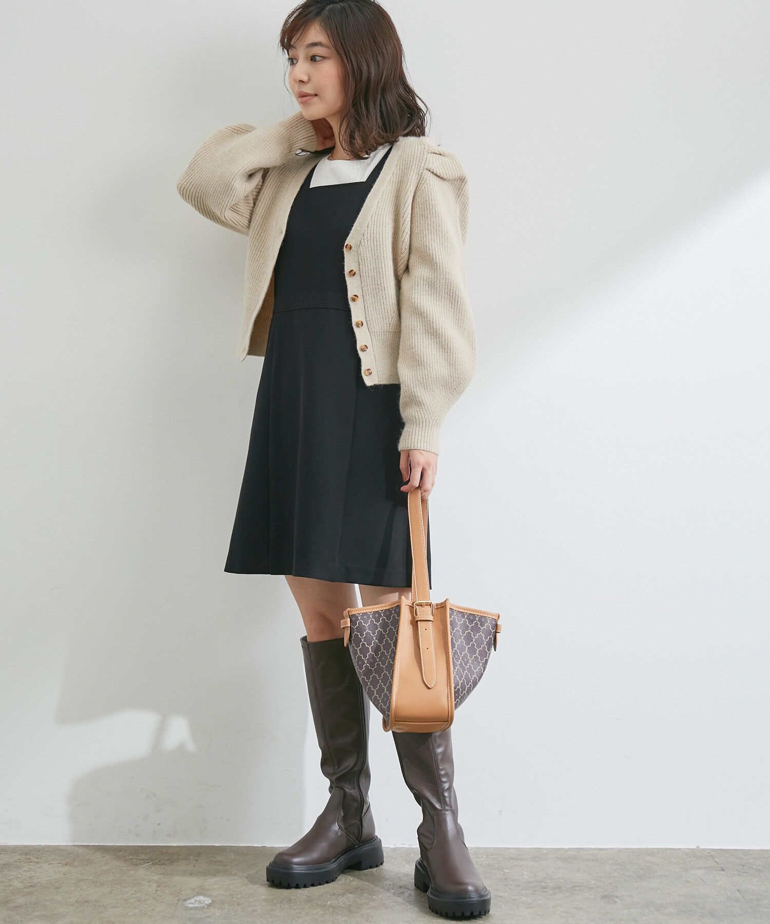 VIS「パワショルボリュームスリーブ片畦Vネックカーディガン」|カーディガン|