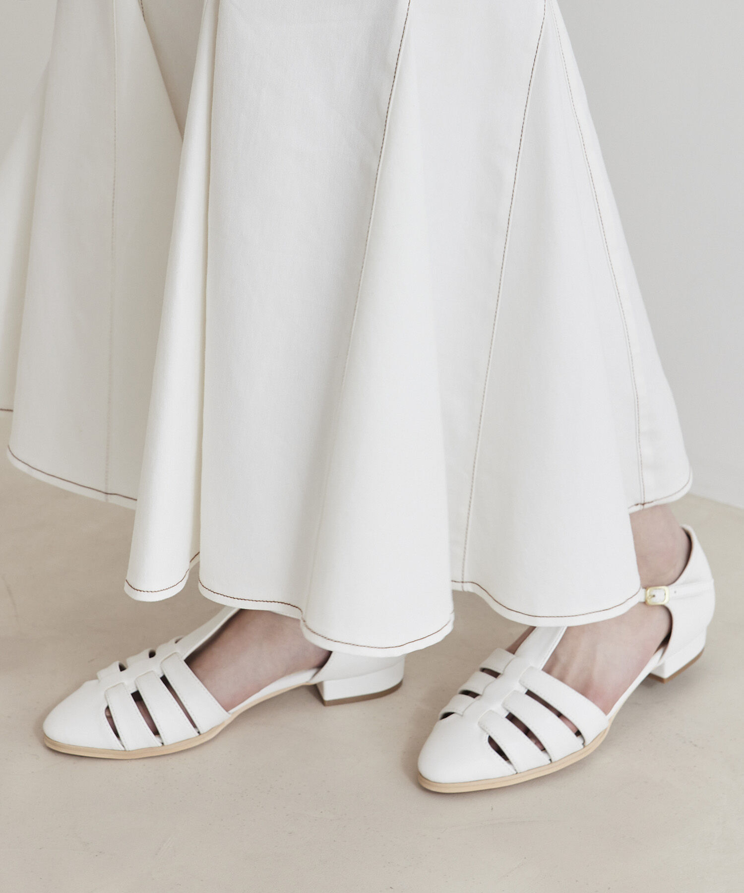 Juze「フラットグルカサンダル」|サンダル|