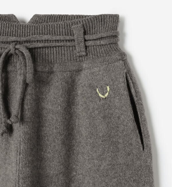  「UNFIL | ラムズウール ベルテッドニットパンツ WOMEN」|チノ|