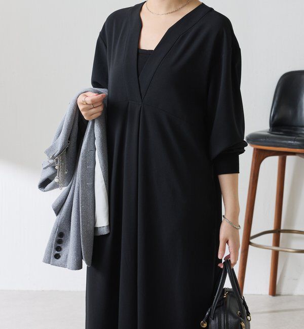  「ジャージVネックワンピース/セレモニー」|ワンピース|