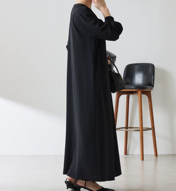  「ジャージVネックワンピース/セレモニー」|ワンピース|