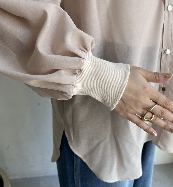  「【新色追加】GOLDボタンVVシャツ」|シャツ・ブラウス|