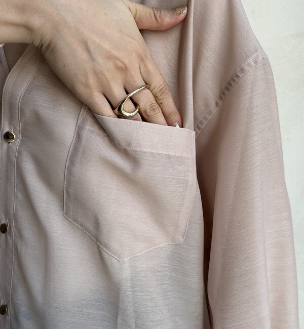  「【新色追加】GOLDボタンVVシャツ」|シャツ・ブラウス|