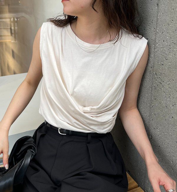  「【高見え素材/ウエスト周りカバー】ツイストドレープTシャツ」|Tシャツ・カットソー|
