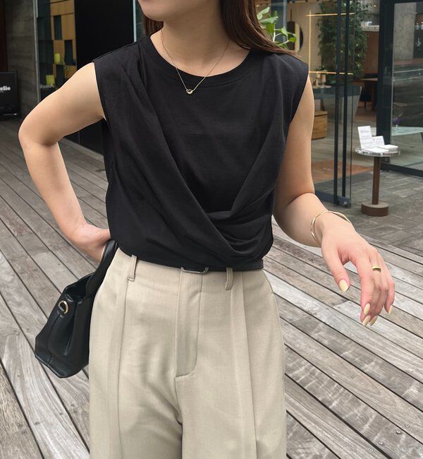  「【高見え素材/ウエスト周りカバー】ツイストドレープTシャツ」|Tシャツ・カットソー|