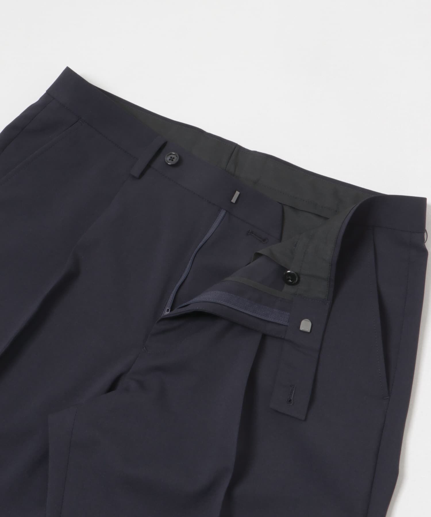 URBAN RESEARCH「『セットアップ対応』『マシンウォッシャブル』AVANT DRY TROPICAL PANTS」|その他|