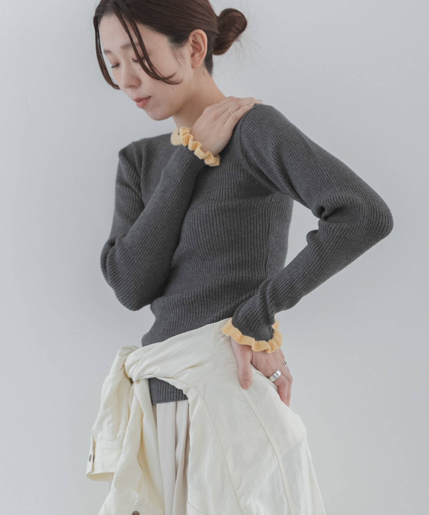 Sonny Label 「袖口フリルクルーネックプルオーバー」|ニット・セーター|