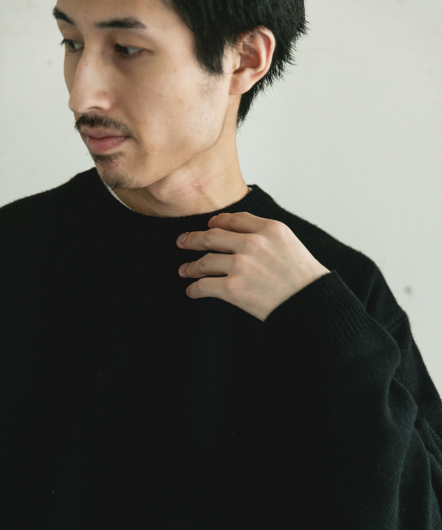 URBAN RESEARCH DOORS「ハミルトンウールクルーネックニット」|ニット・セーター|