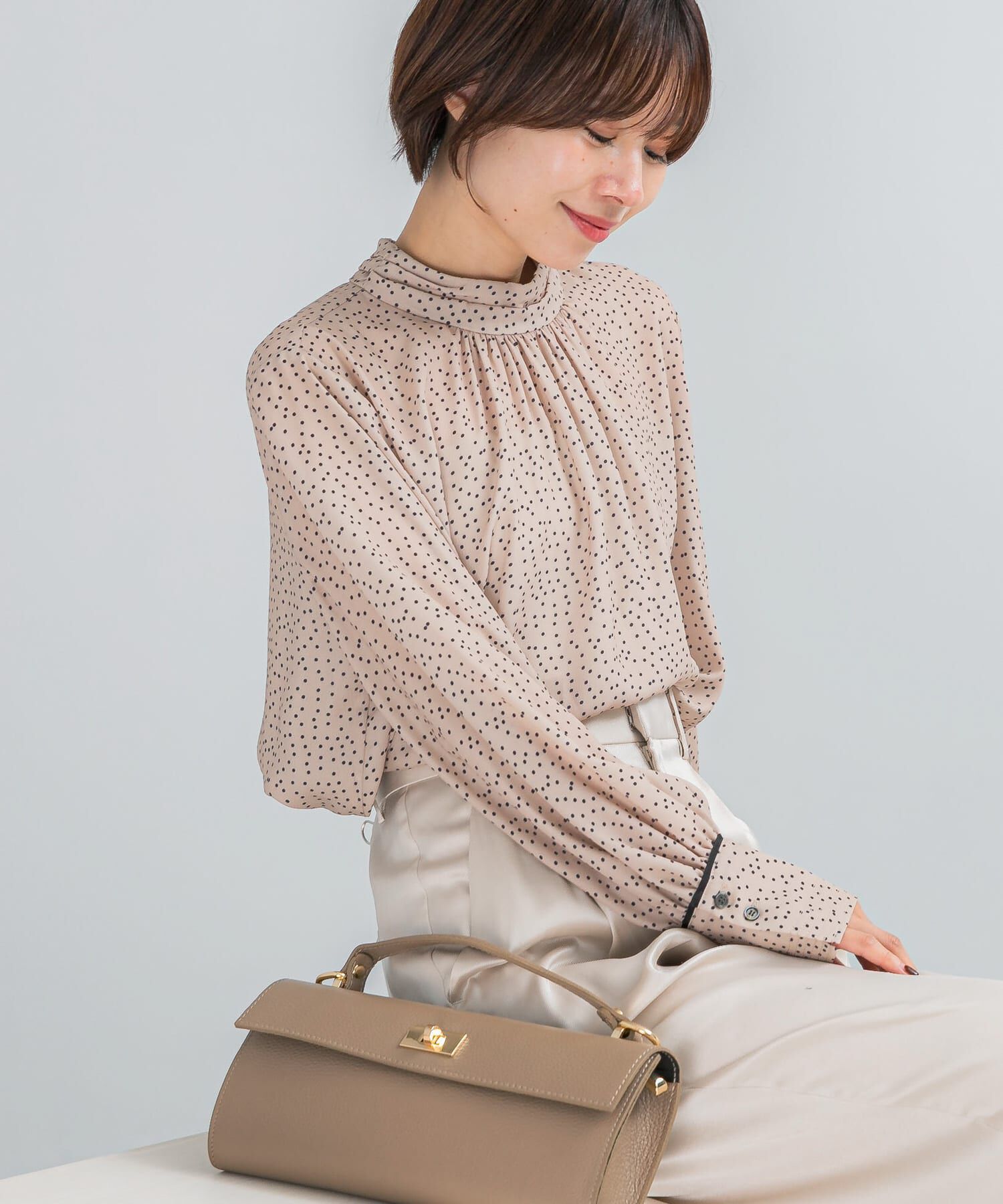 URBAN RESEARCH ROSSO「ギャザーハイネックブラウス」|シャツ・ブラウス|