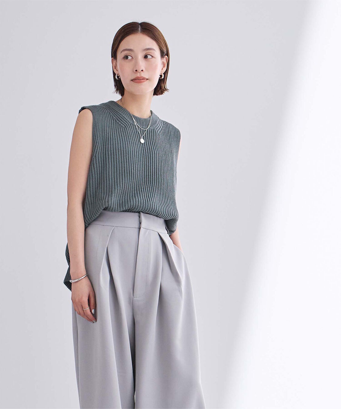 ur's「ローゲージニットベスト」|ニット・セーター|