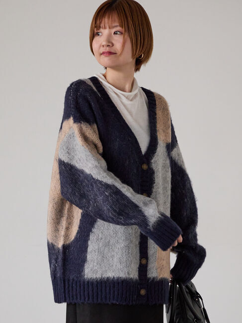 Lugnoncure「起毛ジャカードパッチワーク風Vネックカーディガン」|カーディガン|