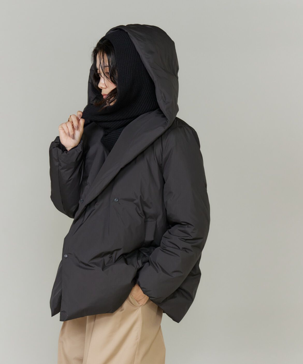 INED「《大きいサイズ》ショート丈 ショールカラーフードダウンコート」|ダウン|