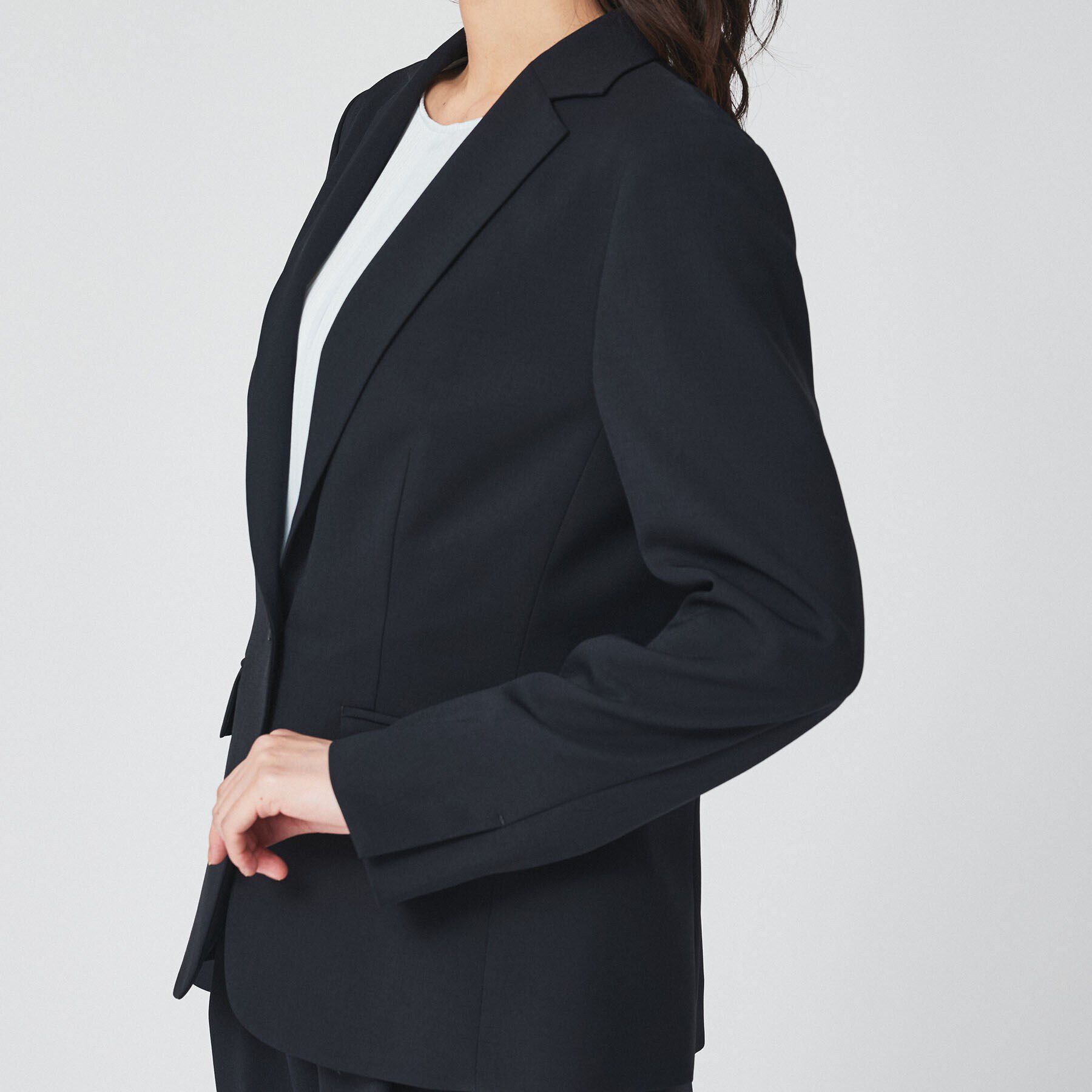 UNTITLED「【通勤スーツ／入卒/セレモニー】ライトウェイト テーラードジャケット」|テーラードジャケット|