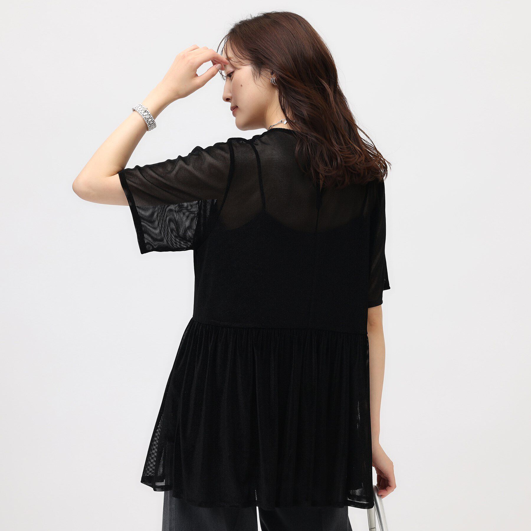 UNTITLED「【透け感/キャミ付】シアーベロア ペプラムブラウス」|シャツ・ブラウス|