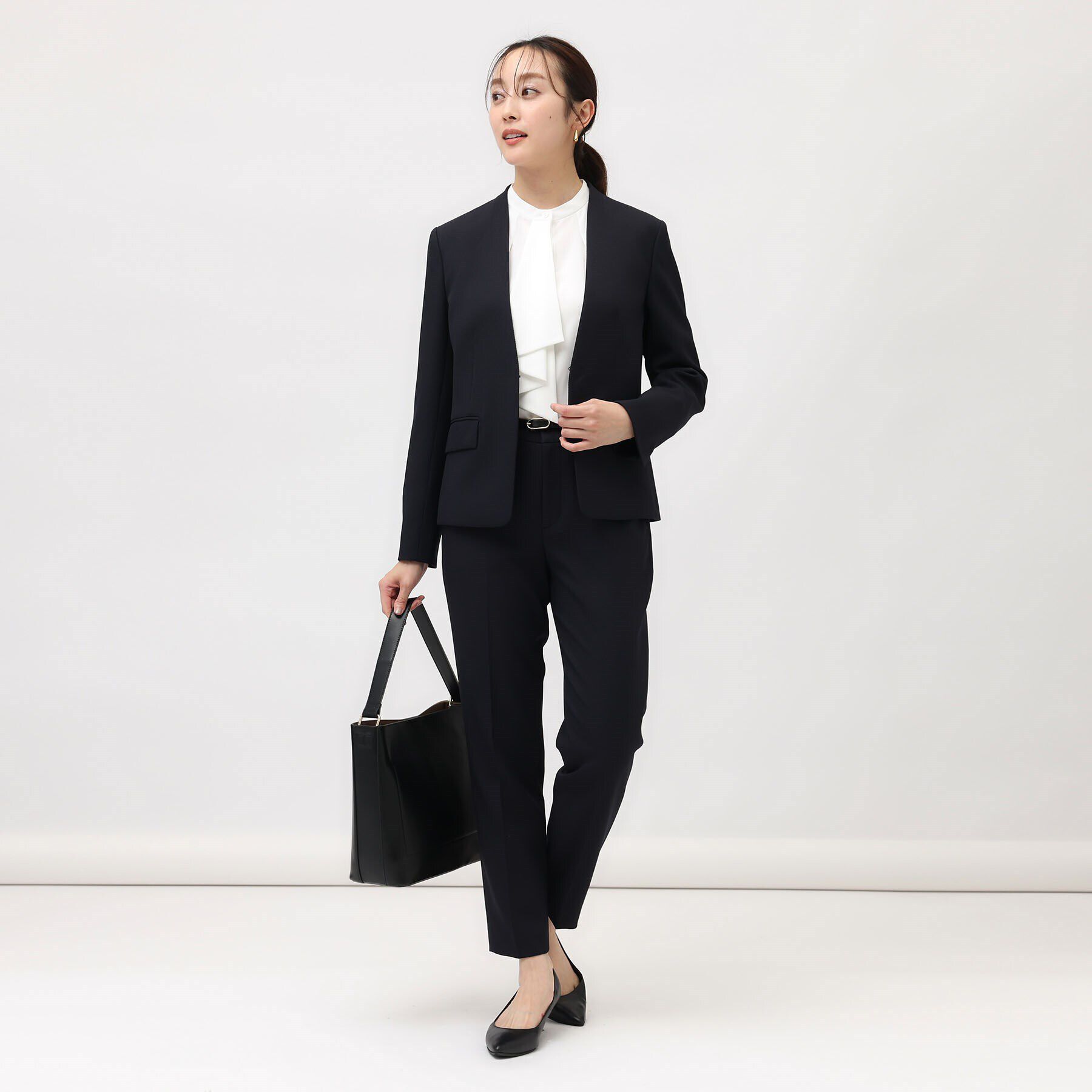 UNTITLED「【通勤スーツ/入卒/セレモニー】ウーステッドカルゼ カラーレスジャケット」|ノーカラージャケット|