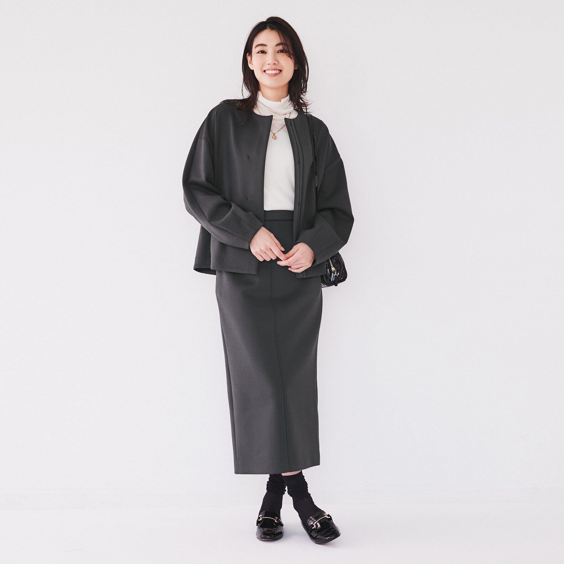 UNTITLED「【セットアップ可能/後ろウエストゴム】ダンボールジャージ ナロースカート」|スカート|