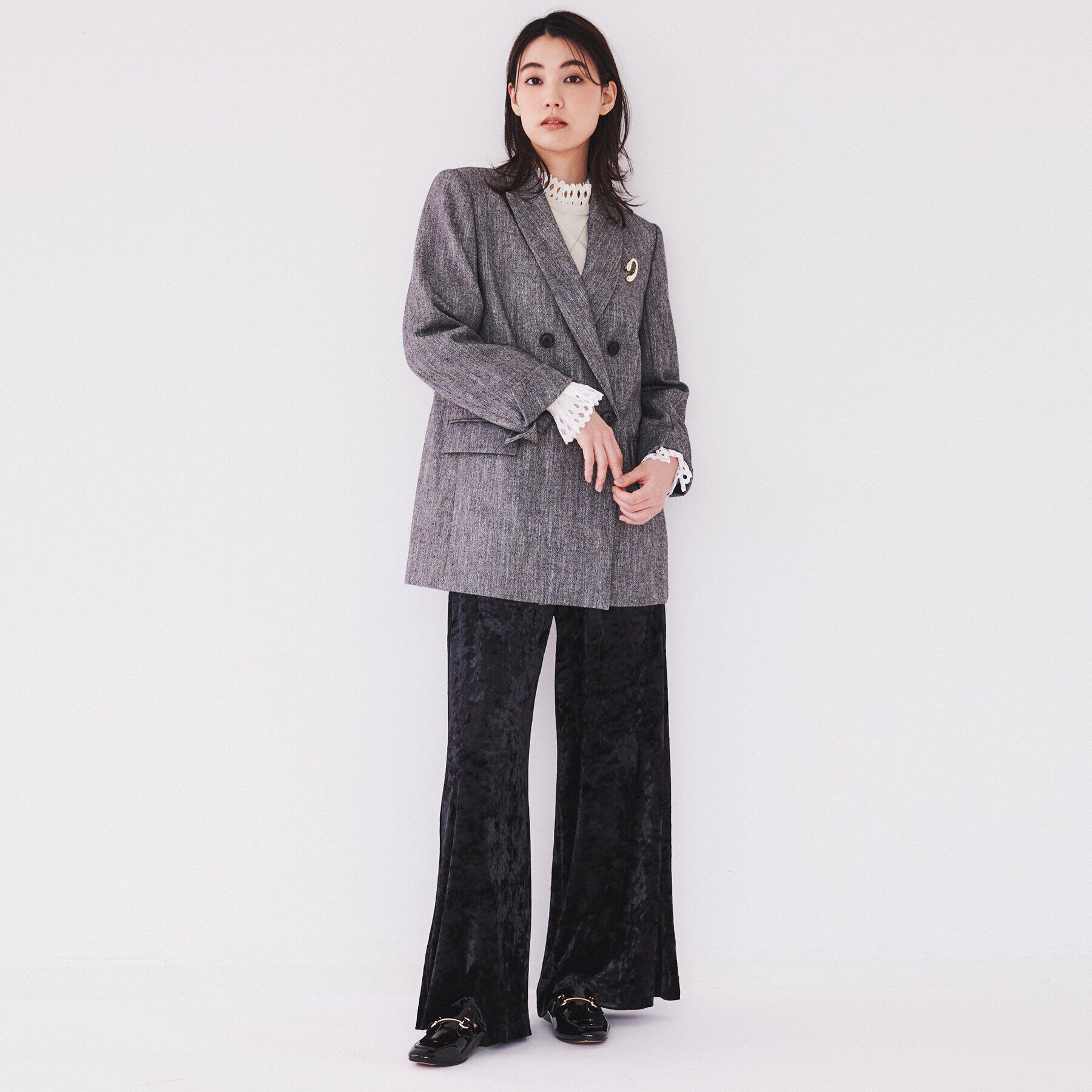 UNTITLED「【レース取り外し可能/2WAY】薄手レーヨン混ストレッチ プルオーバーニット」|ニット・セーター|