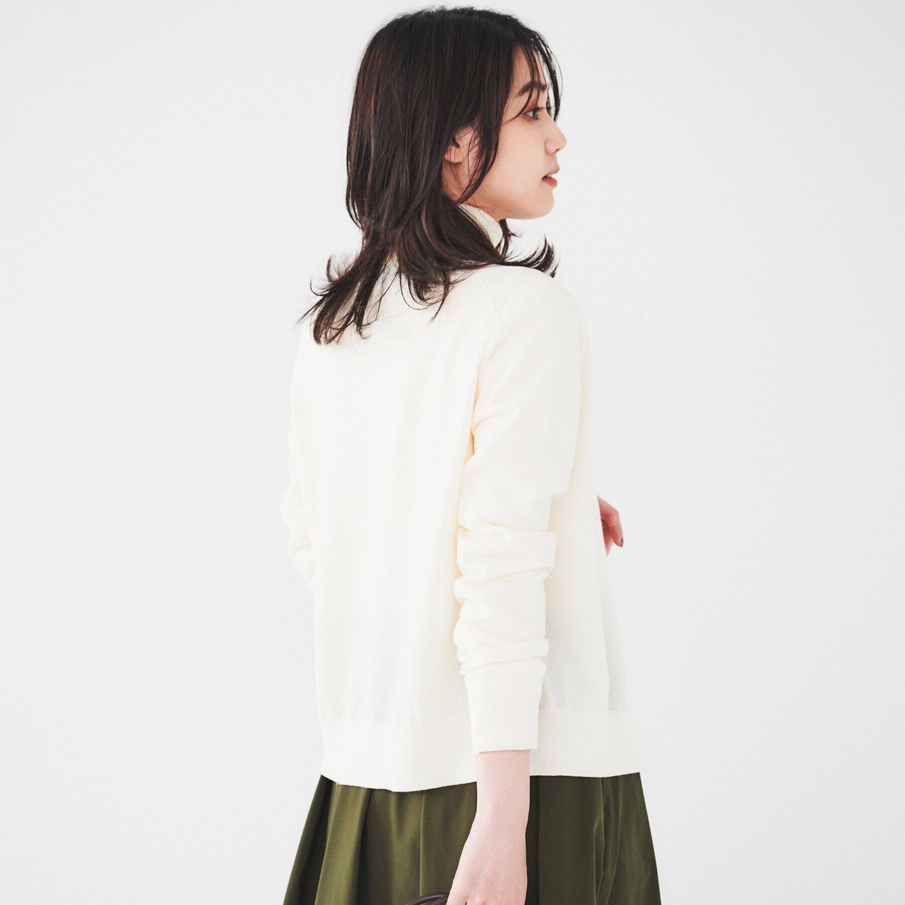 UNTITLED「ウール クルーネックニットカーディガン」|カーディガン|