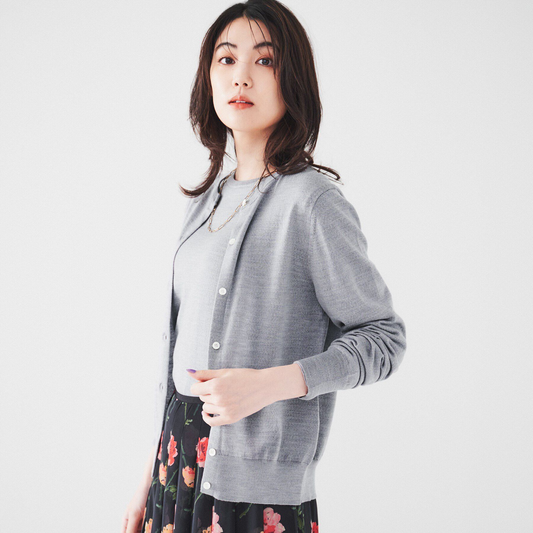 UNTITLED「ウール クルーネックニットカーディガン」|カーディガン|