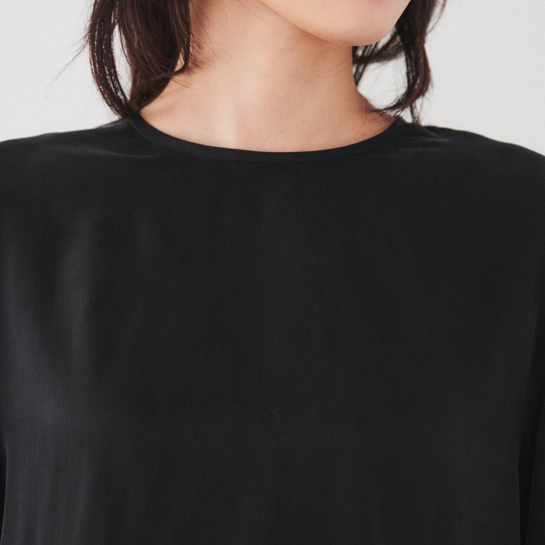 UNTITLED「【日本製/シーズンレス/重ね着にもおすすめ】シルキータッチブラウス」|シャツ・ブラウス|