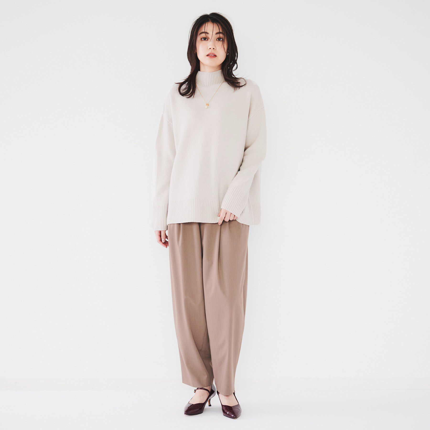 UNTITLED「ラムウールカシミヤ ボトルネックプルオーバーニット」|ニット・セーター|