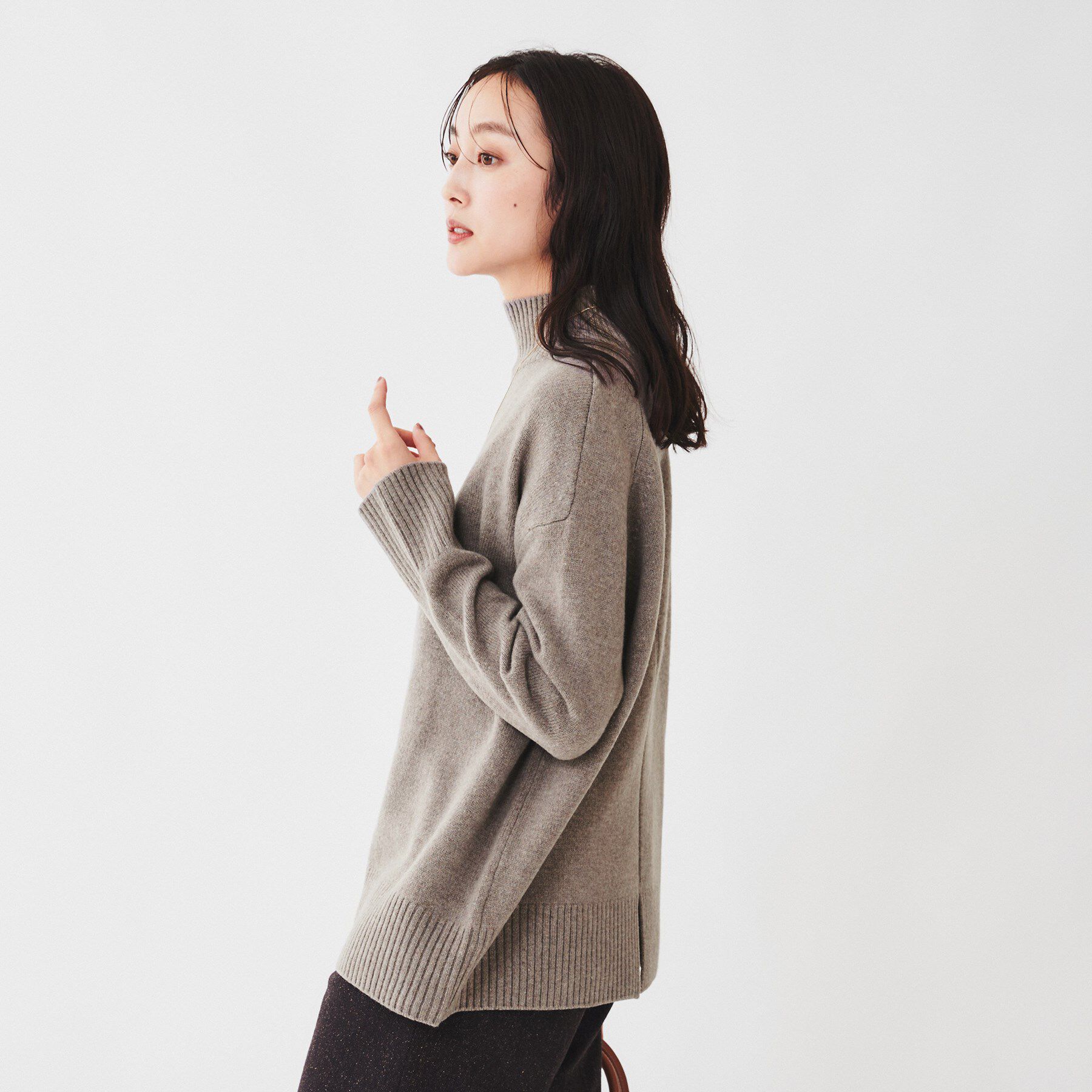 UNTITLED「ラムウールカシミヤ ボトルネックプルオーバーニット」|ニット・セーター|