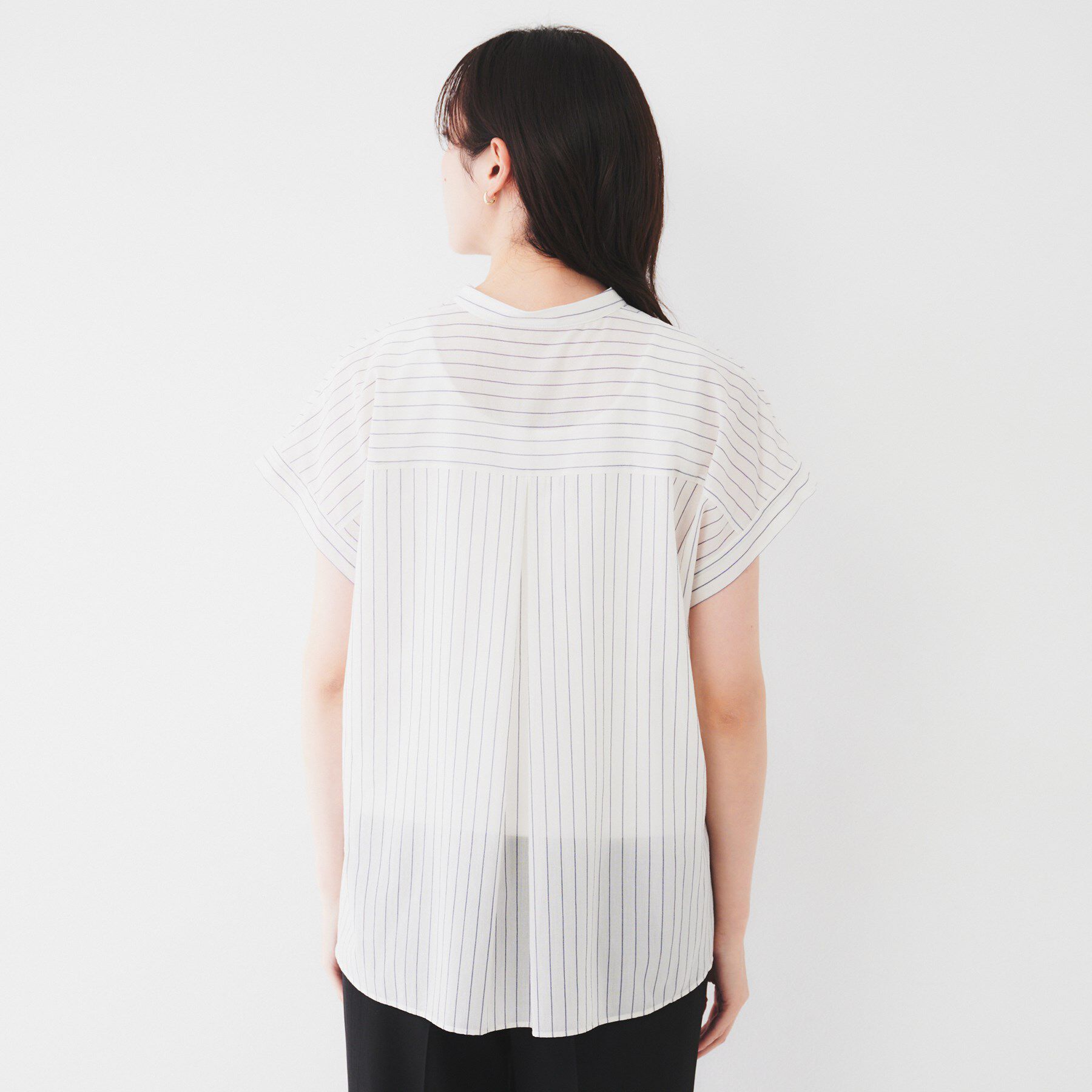 UNTITLED「【洗える/スキッパー】フレンチスリーブシアーブラウス」|シャツ・ブラウス|