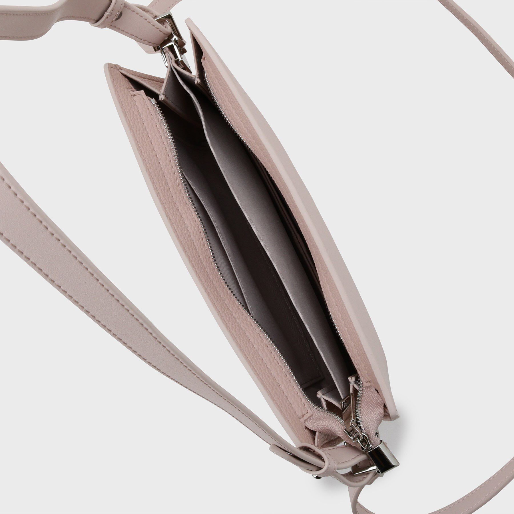 UNTITLED「スプリットレザーフラットショルダー」|ショルダー・メッセンジャー|