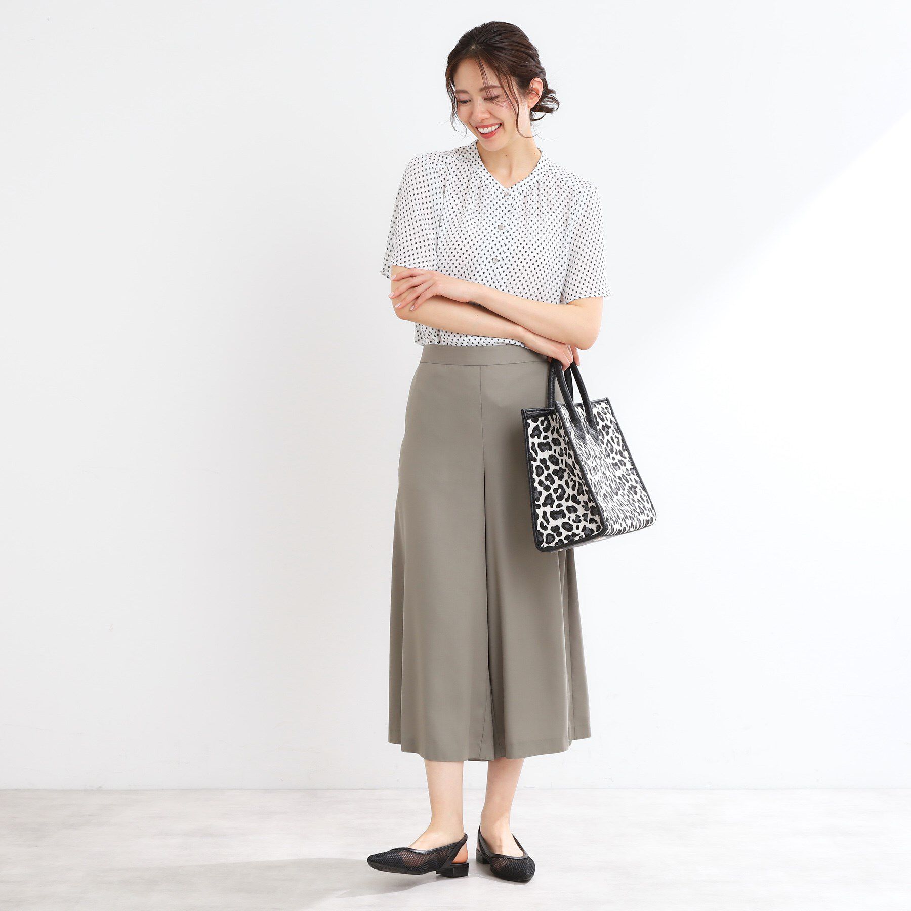 Reflect「【マシンウォッシュ可】五分袖コツキプリントブラウス」|シャツ・ブラウス|