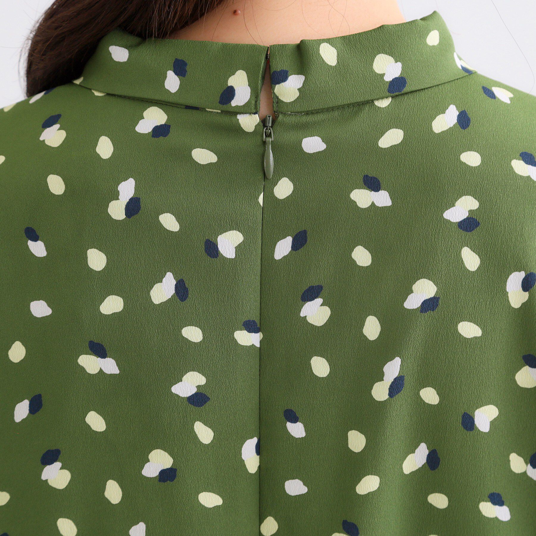 Reflect「【通勤・おでかけにおすすめ◎】フラワープリントボウタイワンピース」|ワンピース|