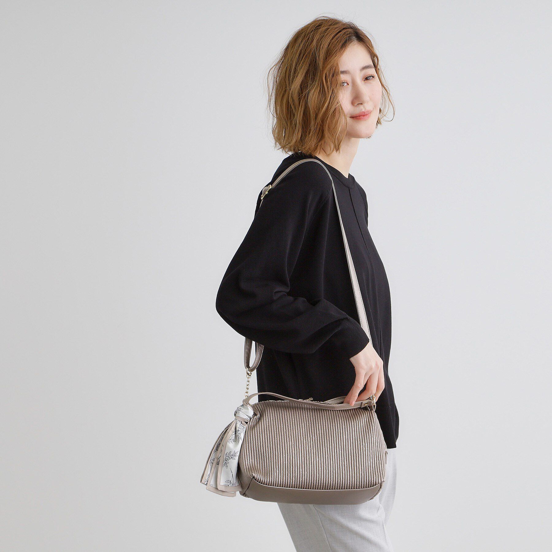 grove「人間工学プリーツサイドチェーンショルダー」|ショルダー・メッセンジャー|