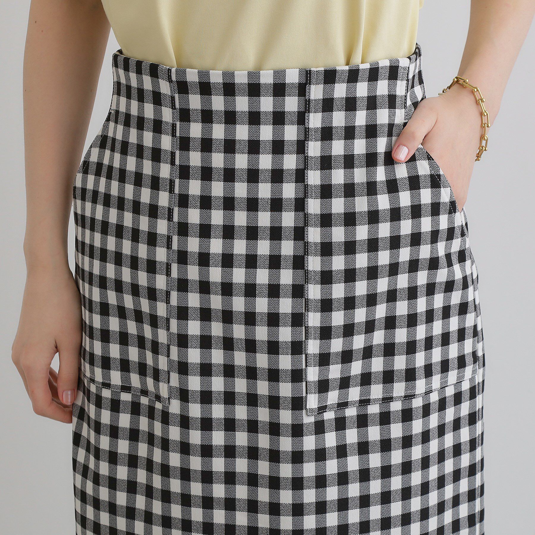 grove「楽ちんときれいを両立 ハイパーナロースカート」|スカート|