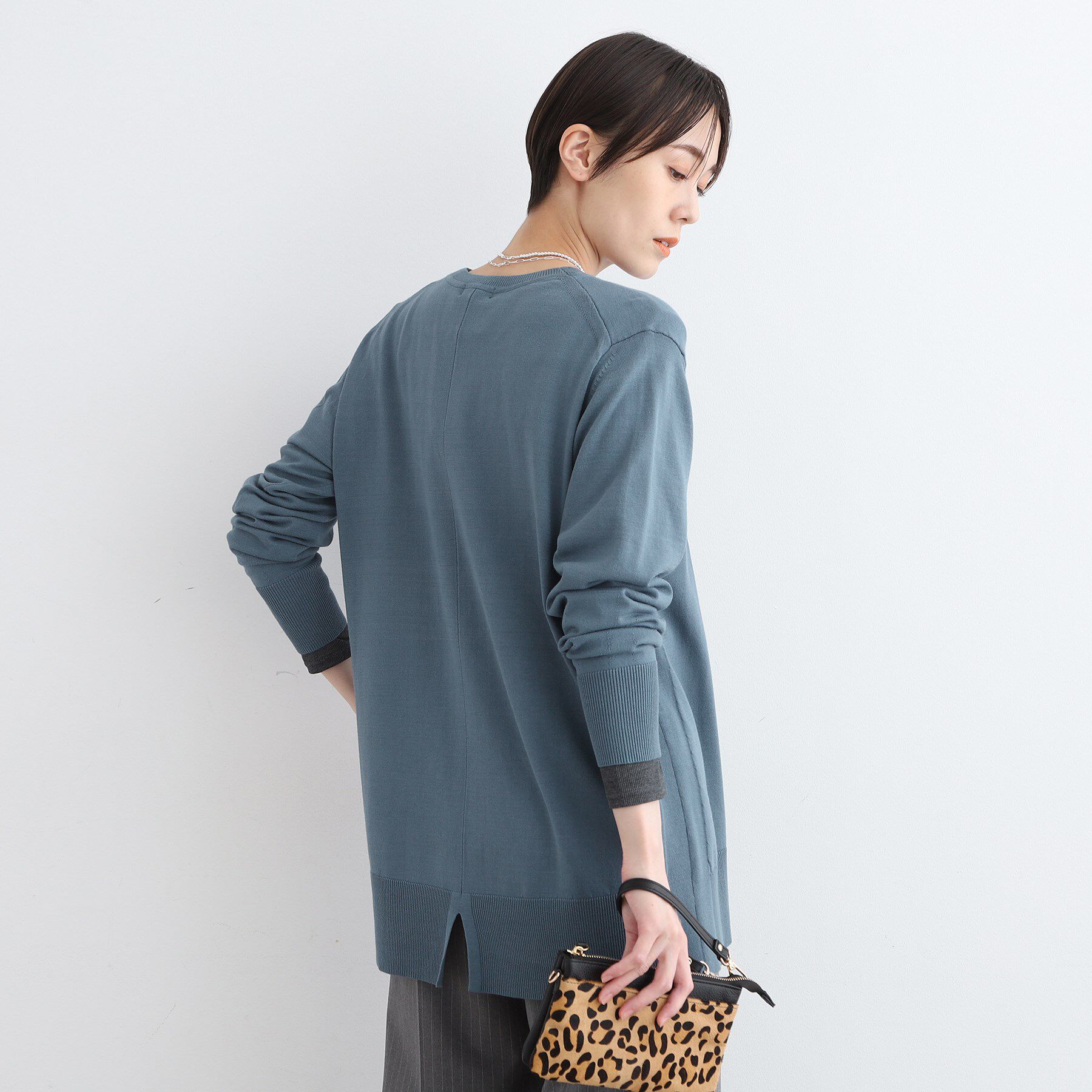 INDIVI「【洗える】Vネックチュニックニット」|ニット・セーター|