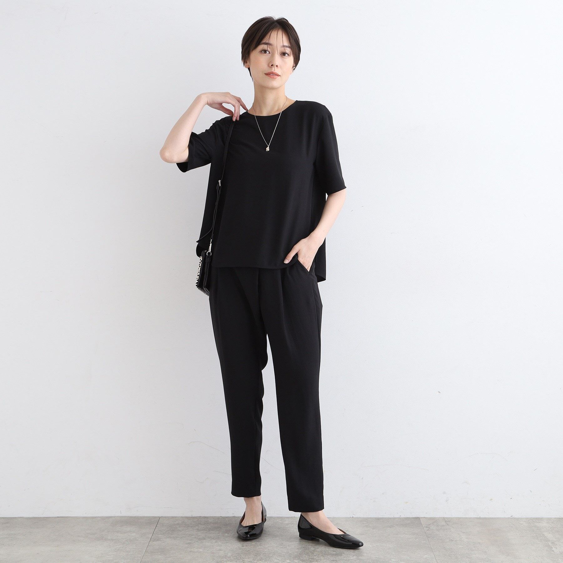 INDIVI「【洗える／UVケア／SETUP可能】ラップ風テーパードパンツ」|その他|