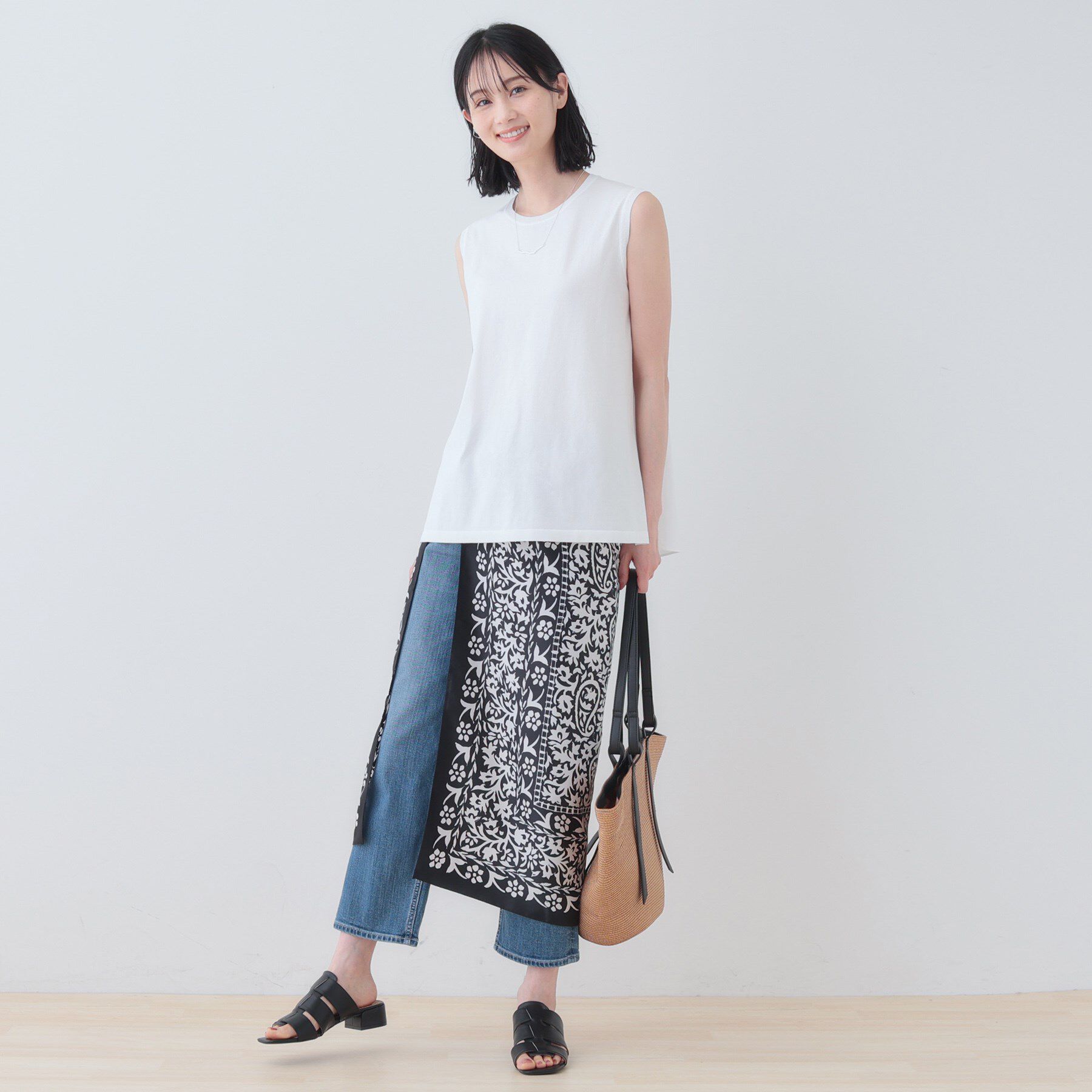 INDIVI「【洗える】切り替えノースリーブニット」|ニット・セーター|