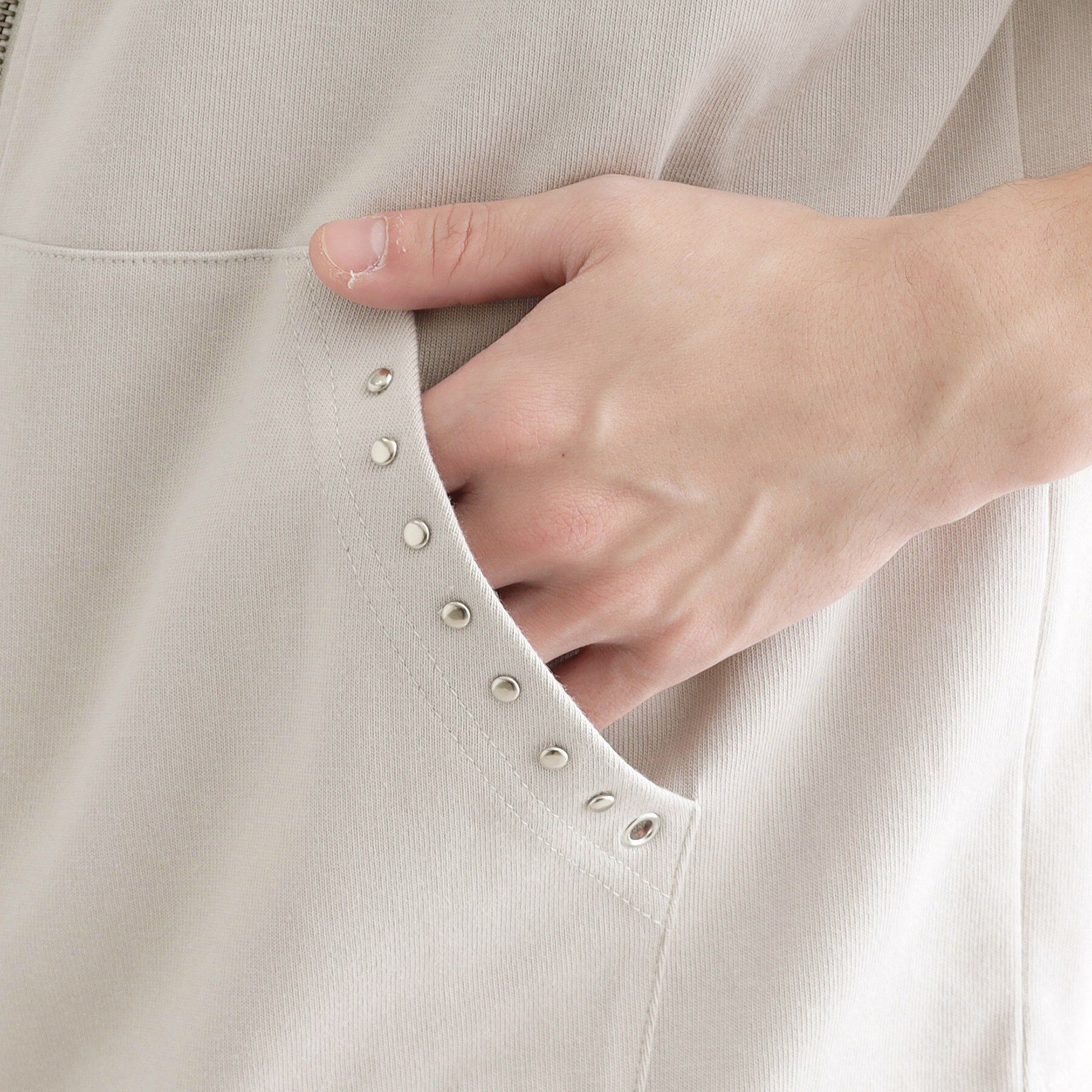 tk.TAKEO KIKUCHI「スタッズ ダブルZIPパーカ」|パーカー|