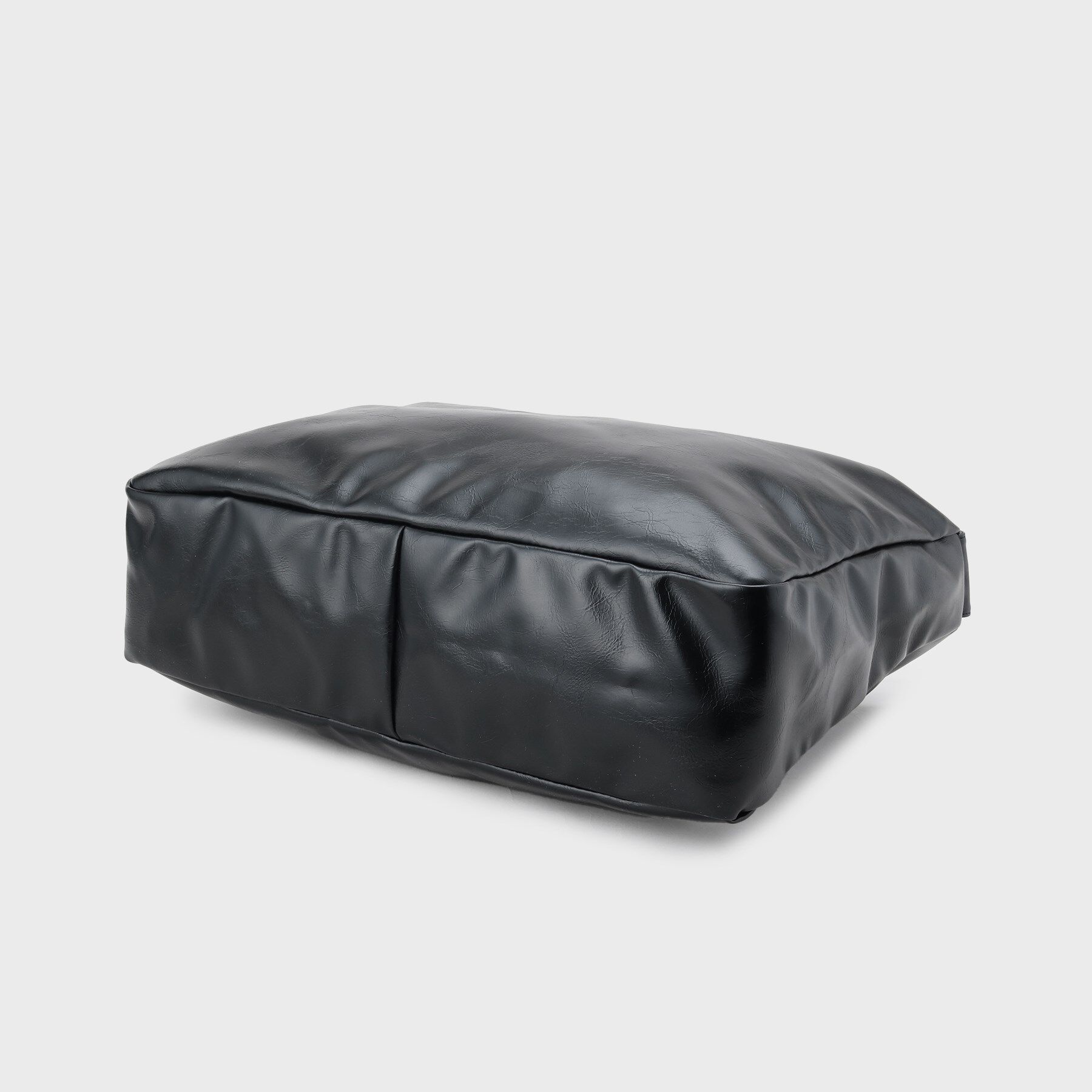 tk.TAKEO KIKUCHI「ルーズビッグショルダーバッグ／たすき掛け／ビッグ／A3サイズ収納可能」|ショルダー・メッセンジャー|