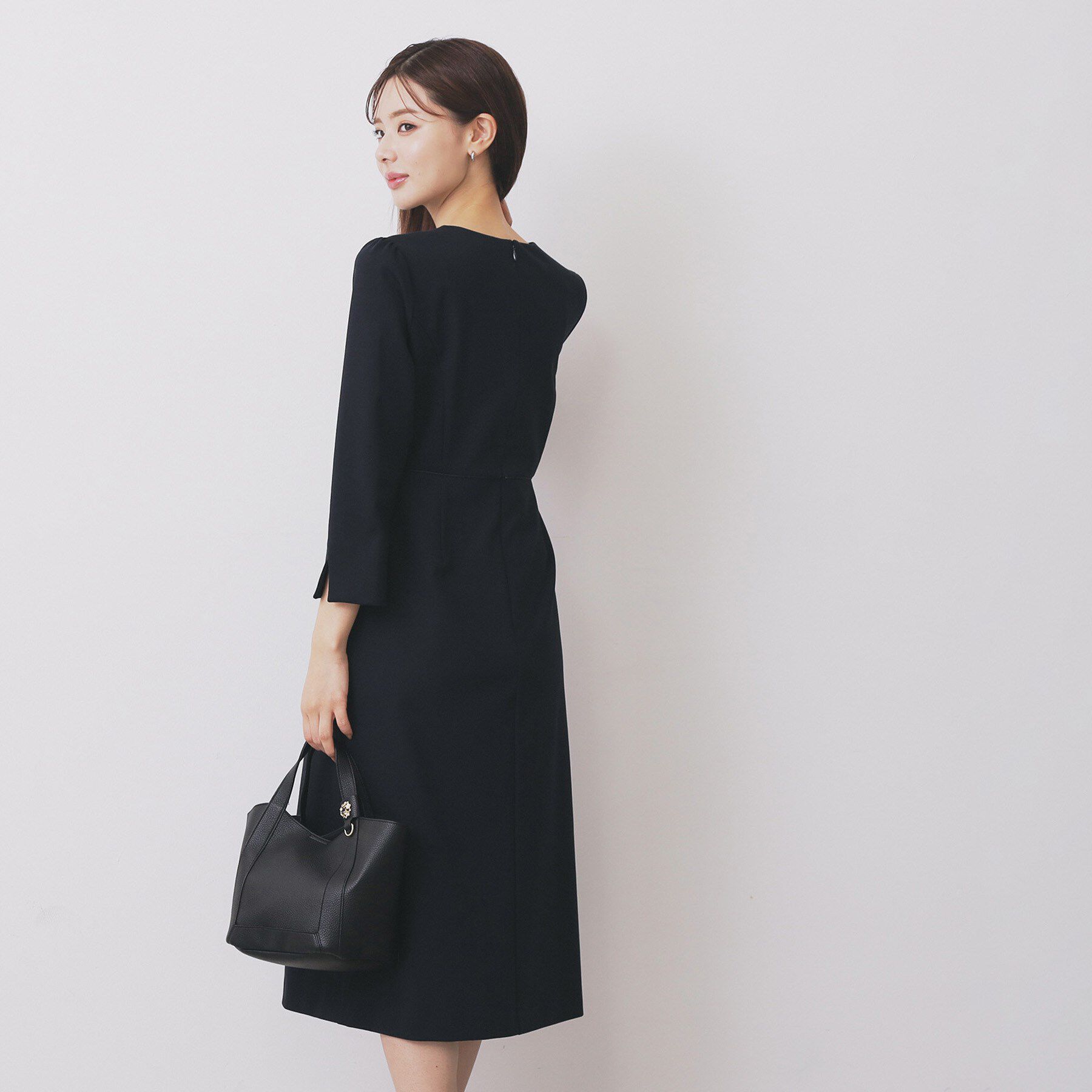 index「ストレッチキーネックワンピース【洗濯機OK/イージーアイロン】」|ワンピース|