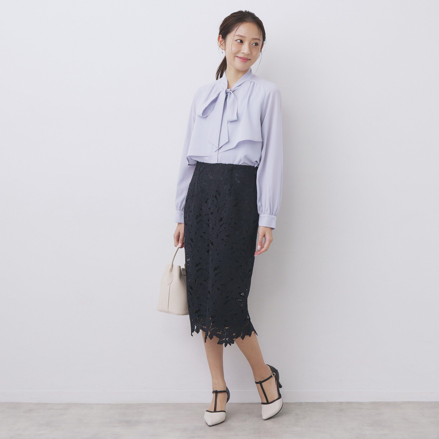 index「アシンメトリーレイヤードボウタイブラウス【洗濯機OK/イージーアイロン/防シワ】《XS～3L》」|シャツ・ブラウス|