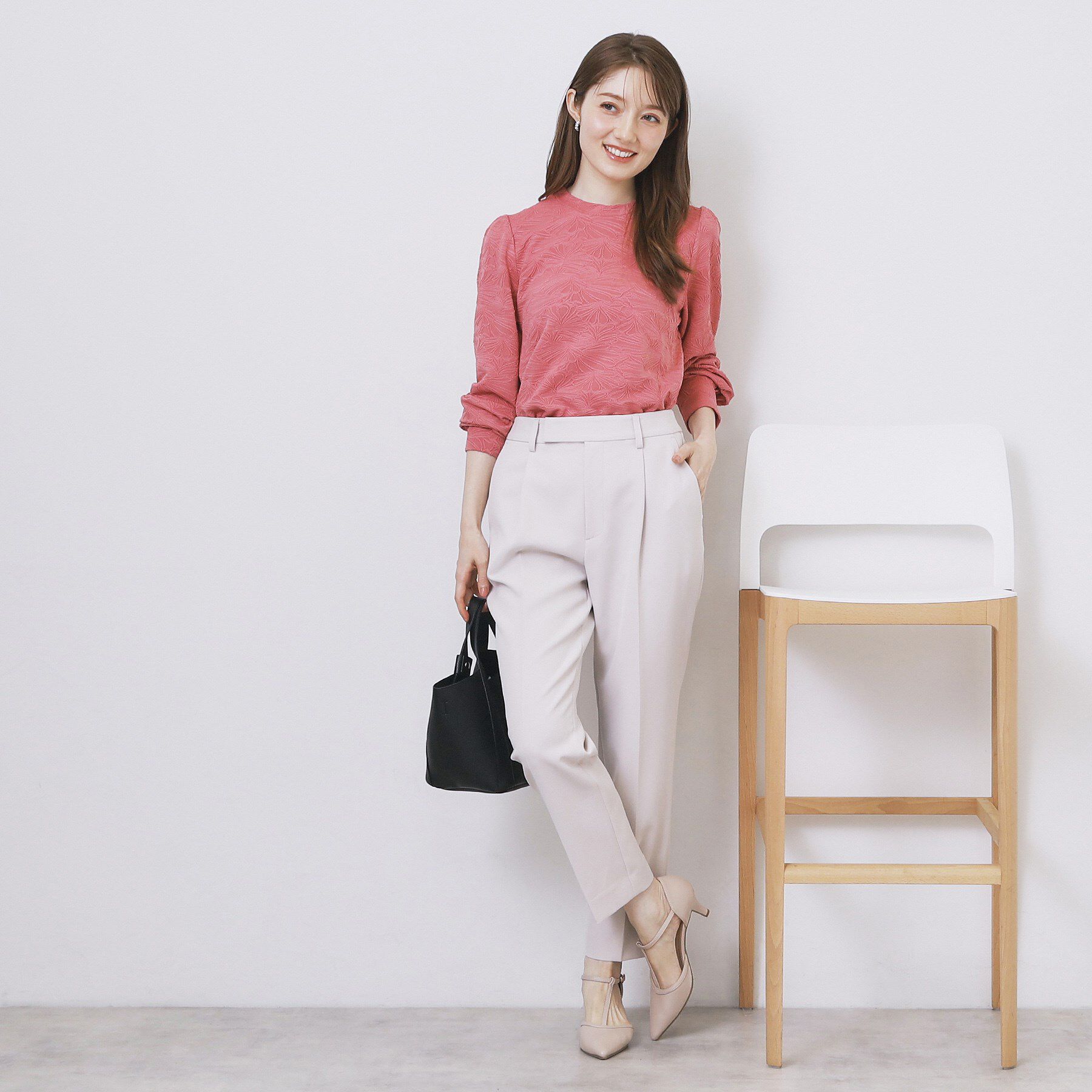 index「フラワージャカードパフスリーブトップス【洗濯機OK】」|Tシャツ・カットソー|