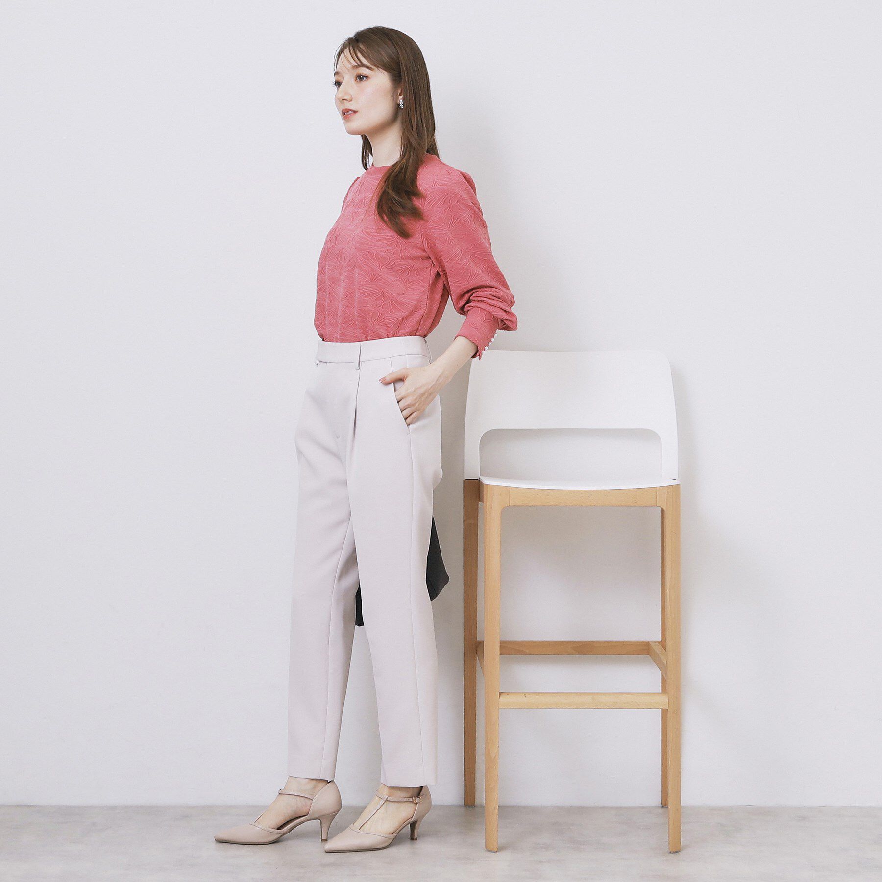 index「フラワージャカードパフスリーブトップス【洗濯機OK】」|Tシャツ・カットソー|