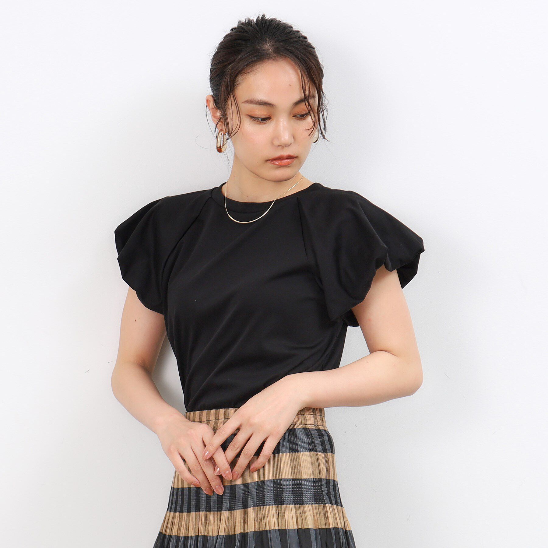 OPAQUE.CLIP「《美人百花掲載》バルーンスリーブカットソー【洗濯機洗い可】」|Tシャツ・カットソー|