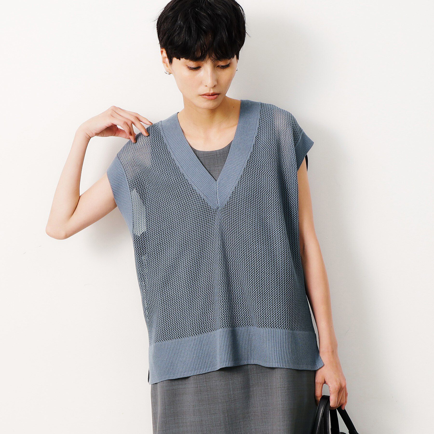 OPAQUE.CLIP「【ツインセット】メッシュニット&times;ノースリーブワンピース【洗濯機洗い可】」|ワンピース|