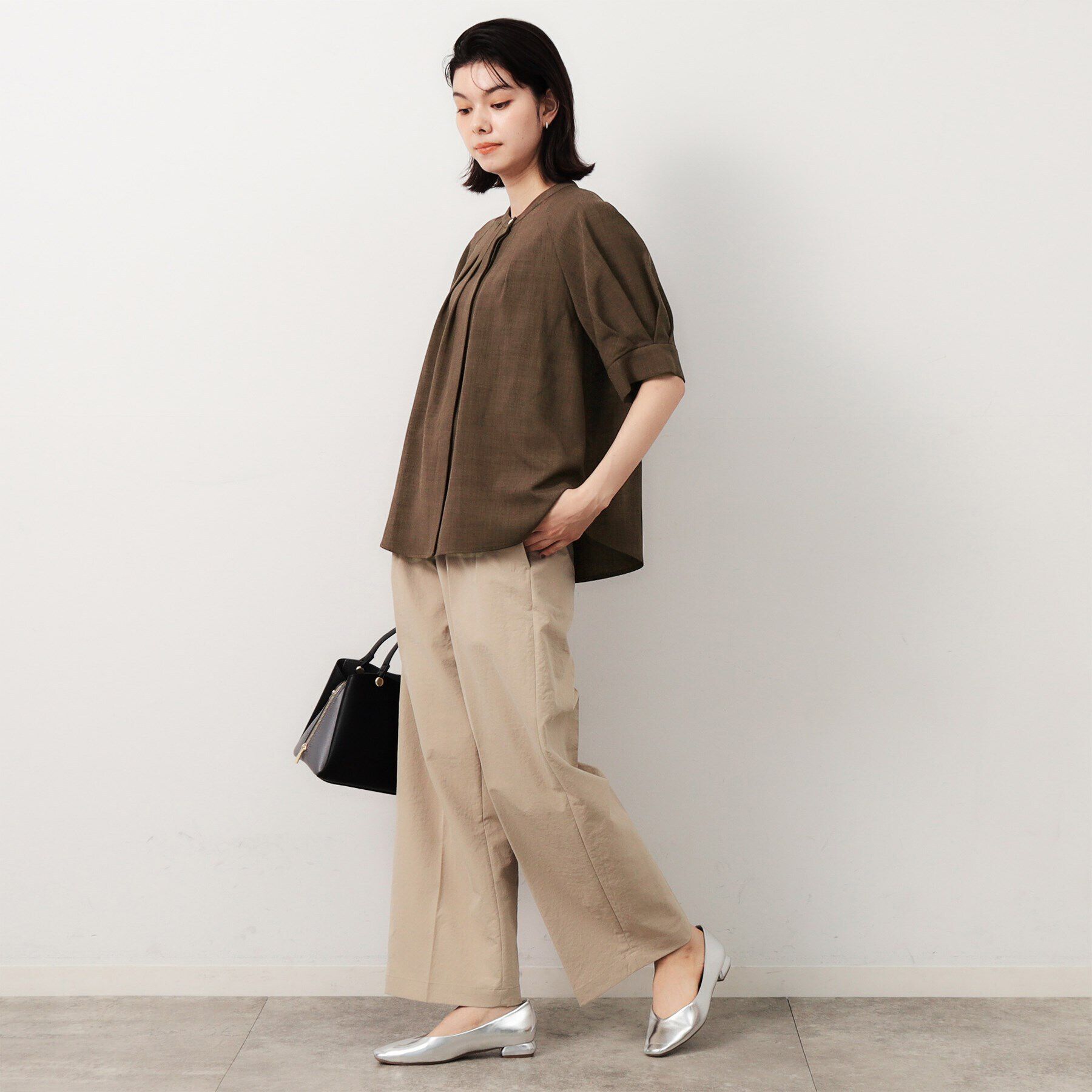 OPAQUE.CLIP「リネンライク タックデザインブラウス【洗濯機洗い可】」|シャツ・ブラウス|