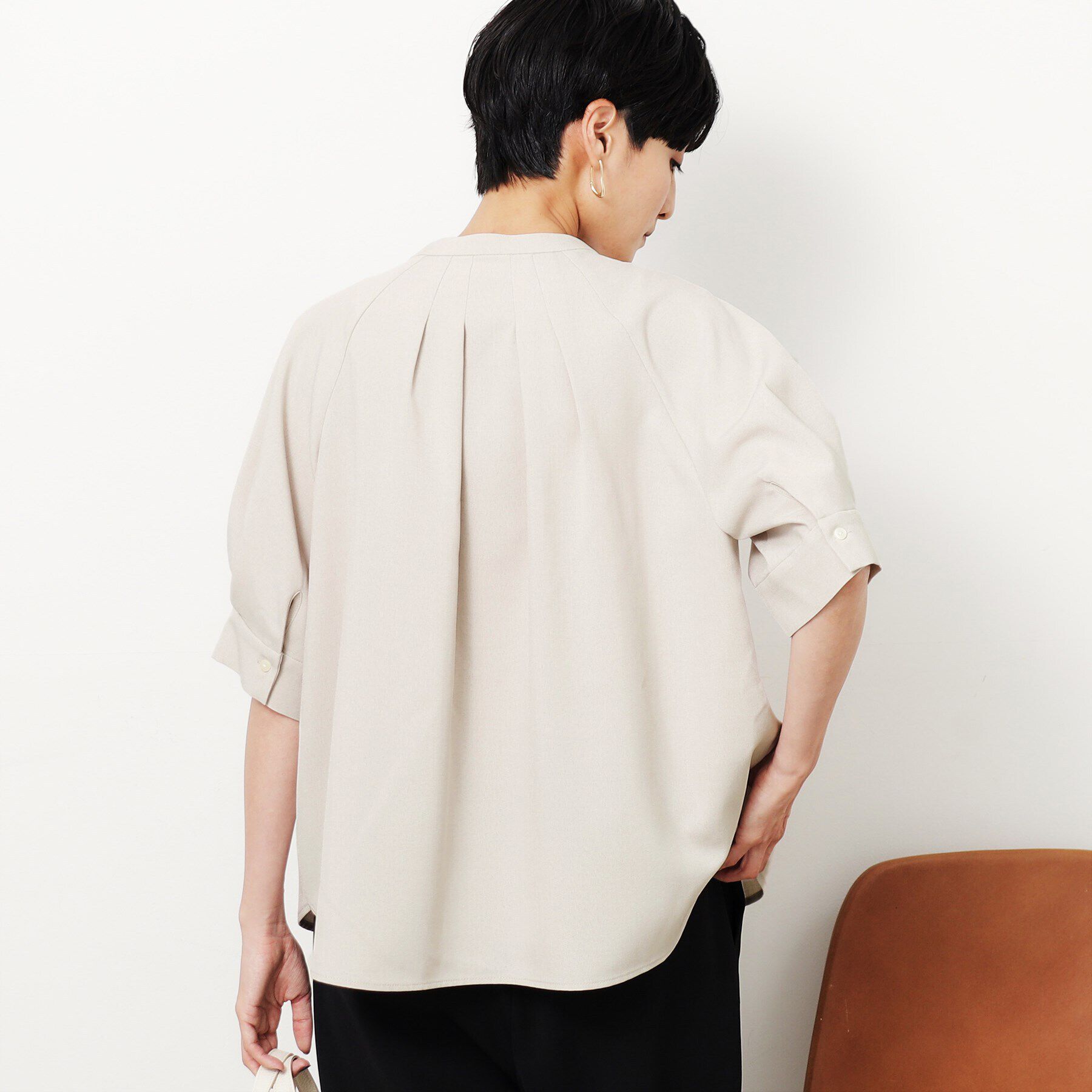 OPAQUE.CLIP「リネンライク タックデザインブラウス【洗濯機洗い可】」|シャツ・ブラウス|